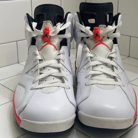 Nike Air Jordan 6 Retro White Infrared - Men's Size 10.5 - Picture 3 of 7